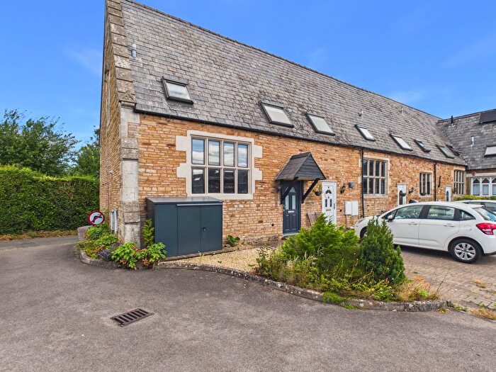 2 Bedroom Town House For Sale In Bradfords Lane, Newent, GL18