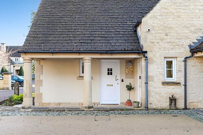 1 Bedroom Flat For Sale In Stroud Road, Painswick, Stroud, GL6