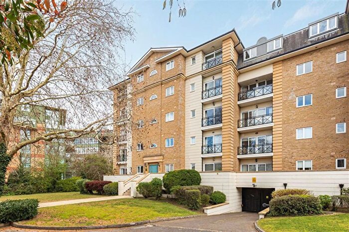 2 Bedroom Flat For Sale In Holst Mansions, London, SW13