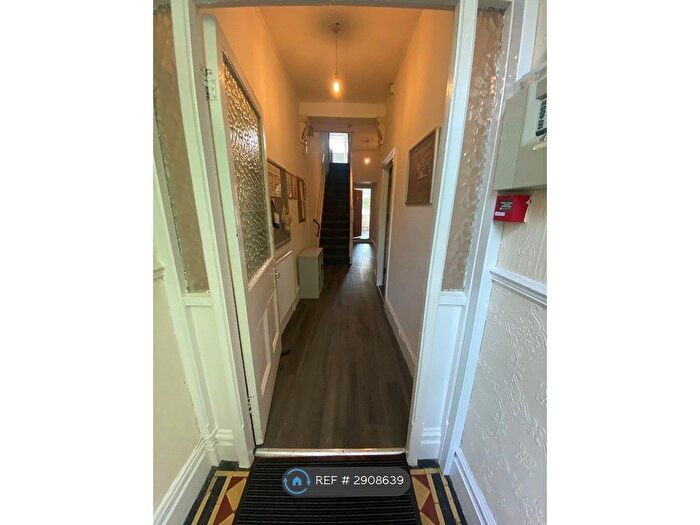 8 Bedroom Terraced House To Rent In Bryn Rd, Swansea, SA2