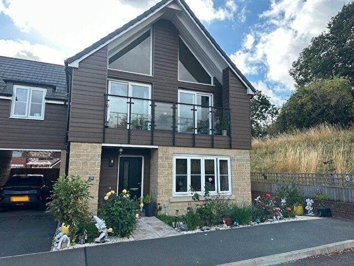 4 Bedroom Semi-Detached House To Rent In Osier Way, Olney, MK46