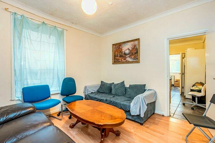 5 Bedroom House To Rent In Earls Road, Southampton, Hampshire, SO14