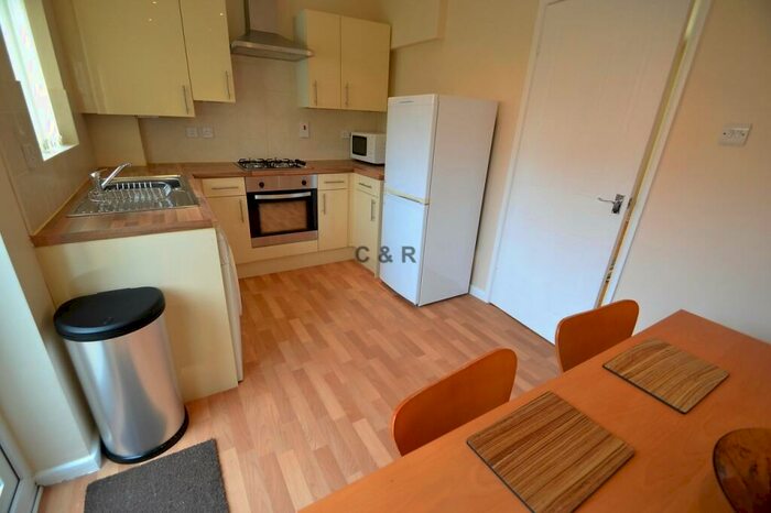 2 Bedroom End Of Terrace House To Rent In Ancroft Street, Manchester, Hulme, M15