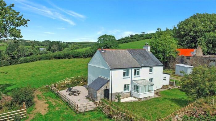 4 Bedroom Detached House For Sale In Liskeard, Cornwall, PL14