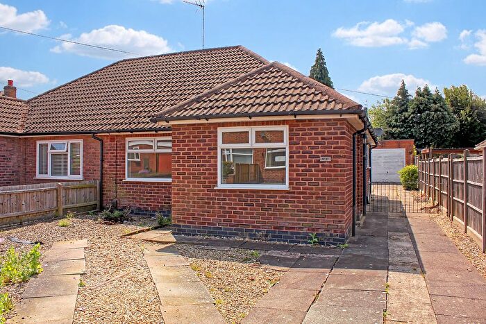 2 Bedroom Semi-Detached Bungalow For Sale In Mapleton Road, Wigston, Leicester, LE18