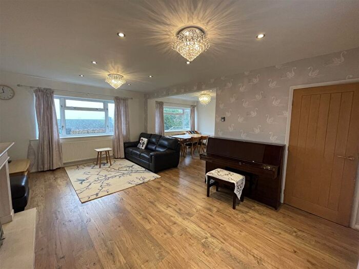 4 Bedroom Property To Rent In Derriman Glen, Ecclesall, S11