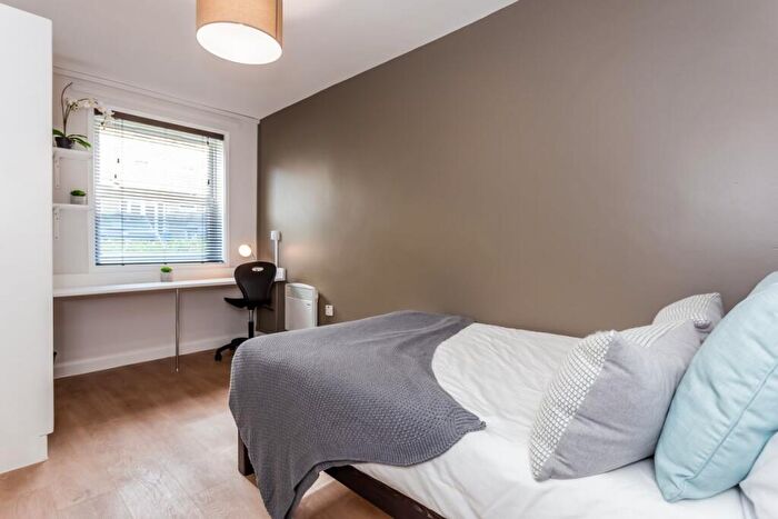 5 Bedroom House To Rent In Crossgate Lofts, Durham, DH1