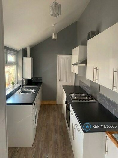 2 Bedroom Terraced House To Rent In St. Pauls Road, Luton, LU1