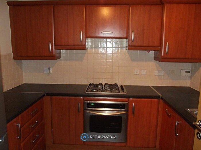 3 Bedroom Semi-Detached House To Rent In Bulmer Close, Broughton, Milton Keynes, MK10