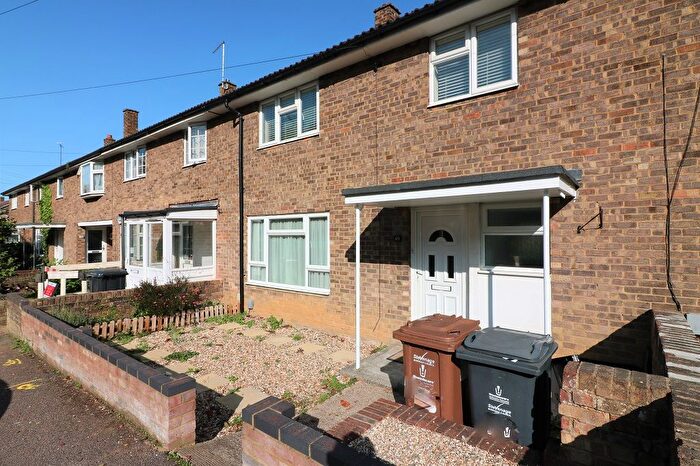 3 Bedroom Terraced House To Rent In Buckthorne Ave, Stevenage, SG1