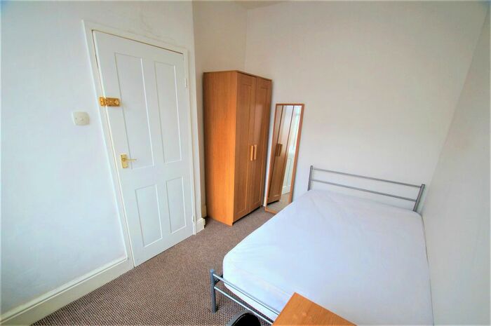 3 Bedroom Terraced House To Rent In Northfield Road, Coventry, CV1