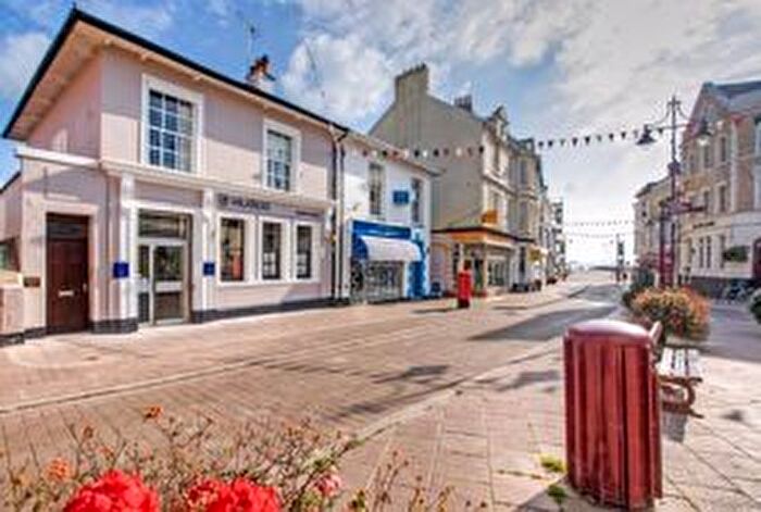 2 Bedroom Flat To Rent In Crown, The Square, Seaton, Devon, EX12
