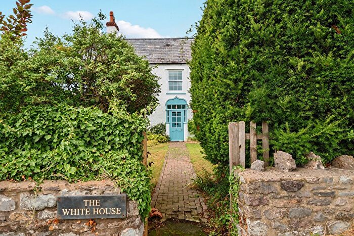 5 Bedroom Detached House For Sale In Station Road, Lower Langford, BS40