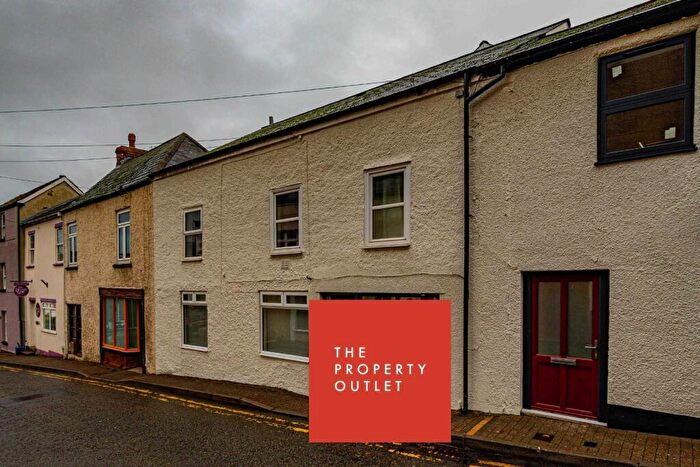 Studio To Rent In Middle Street, Chepstow, NP16