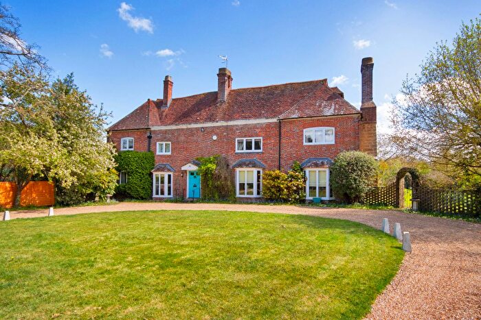 4 Bedroom Detached House For Sale In Lydens Farm, Lydens Lane, Hever, Edenbridge, TN8