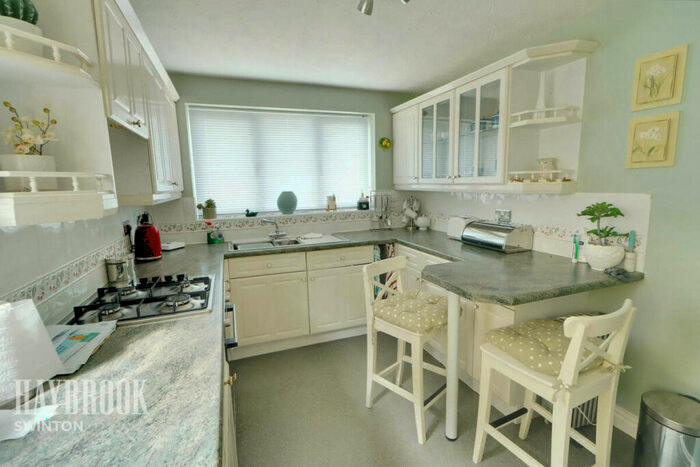 4 Bedroom Detached House For Sale In Cedar Vale, Swinton, S64