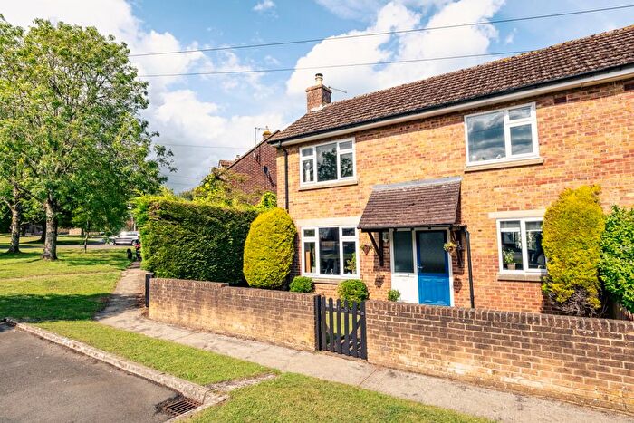 3 Bedroom Semi-detached House For Sale In Bleriot Road, Cheltenham, GL54
