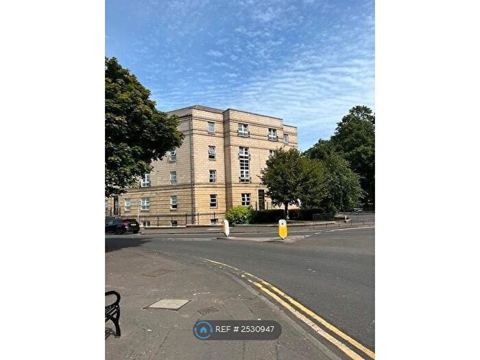 2 Bedroom Flat To Rent In Hopetoun Crescent, Edinburgh, EH7