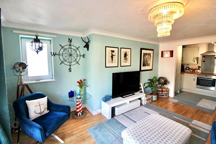 2 Bedroom Flat For Sale In Clive Street, Dolphin Quays, North Shields, North Shields, NE29