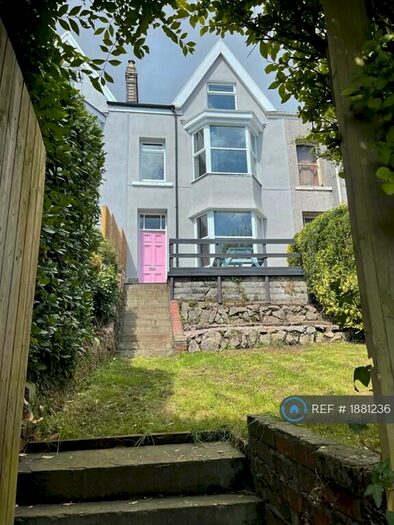 8 Bedroom Terraced House To Rent In Chaddesley Terrace, Swansea, SA1