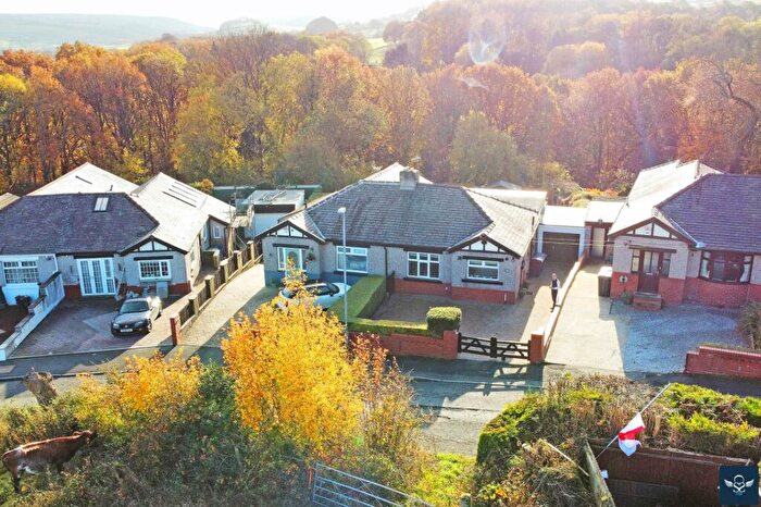 3 Bedroom Bungalow For Sale In Moseley Road, Burnley, BB11