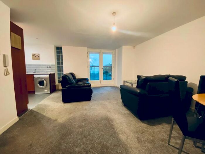 1 Bedroom Flat To Rent In Henry Street, Liverpool, L1