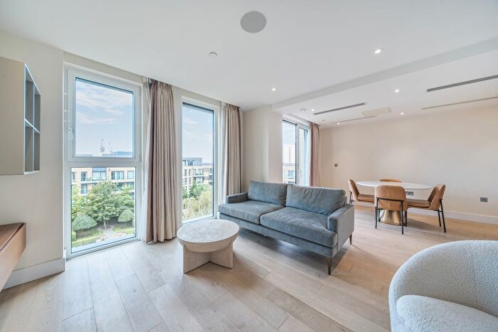 2 Bedroom Flat To Rent In Central Avenue, London, SW6