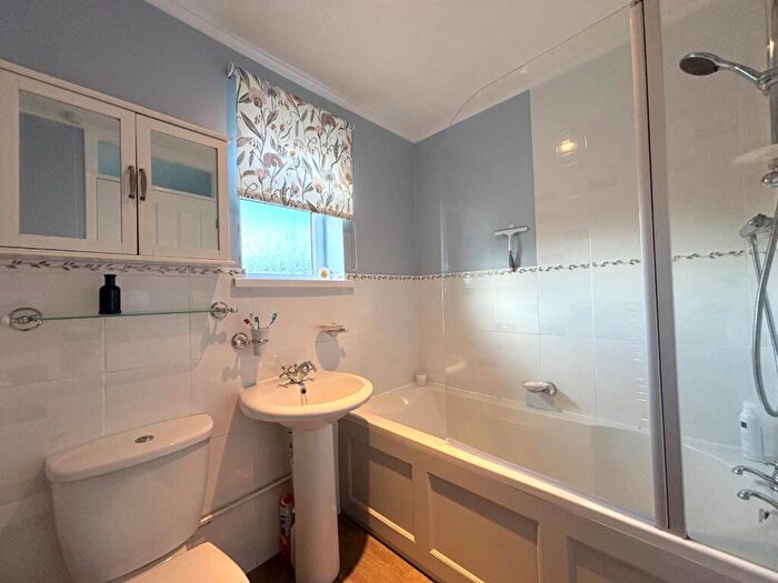 3 Bedroom Semi-Detached House For Sale In Welton Grove, Midsomer Norton, BA3