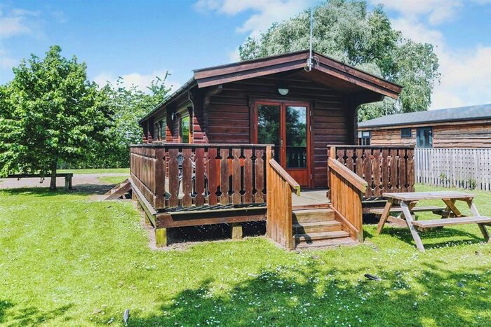 2 Bedroom Lodge For Sale In Holme Road, King's Lynn, PE34