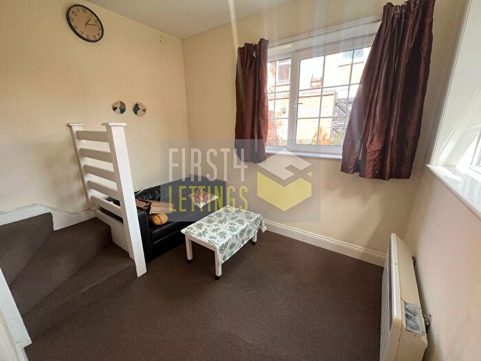 1 Bedroom Flat To Rent In Regent Road, City Centre, LE1