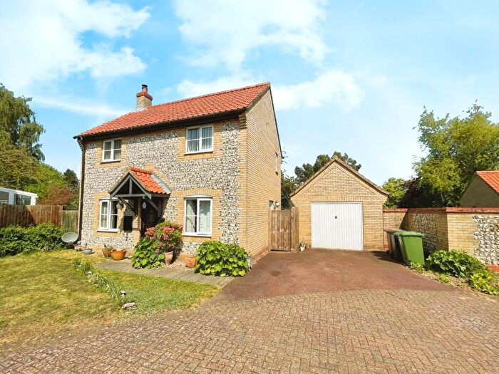 3 Bedroom Detached House For Sale In Normandy Close, Northwold, IP26