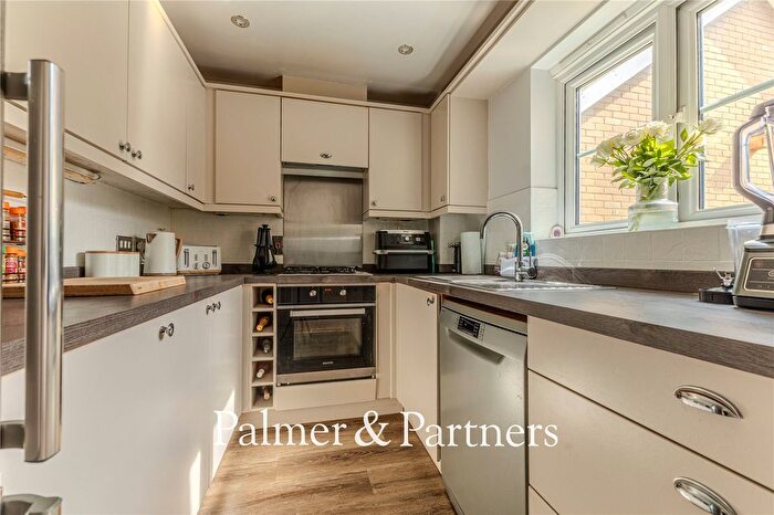 4 Bedroom Detached House For Sale In Bull Road, Ipswich, Suffolk, IP3