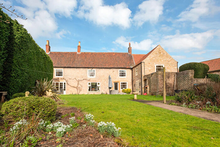6 Bedroom Character Property For Sale In The Old Mill House, Church Road, Church Warsop, NG20