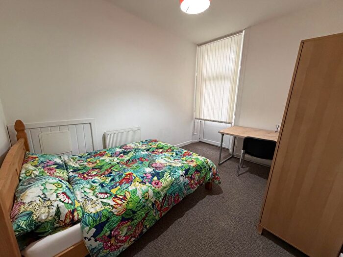 1 Bedroom Flat To Rent In Oystermouth Road, West Glamorgan, SA1