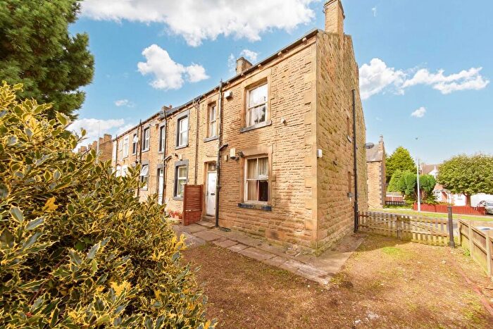 1 Bedroom End Of Terrace House For Sale In Peel Street, Morley, Leeds, LS27