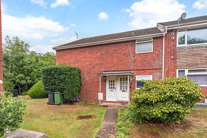 2 Bedroom Maisonette For Sale In Cottage Lane, Marlbrook, Bromsgrove, Worcestershire, B60