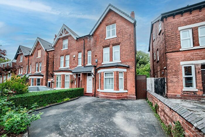 6 Bedroom Semi-Detached House For Sale In Clarendon Road, Edgbaston, Birmingham, B16