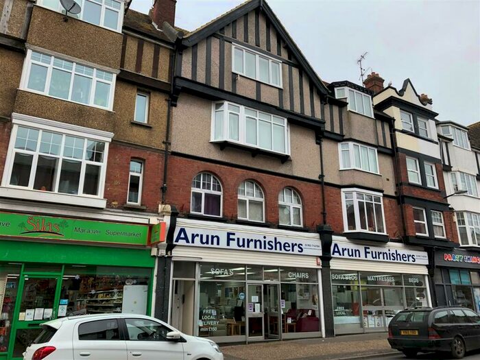 1 Bedroom Apartment To Rent In Beach Road, Littlehampton, BN17