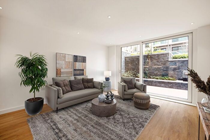 1 Bedroom Flat For Sale In Nature View Apartments, N4