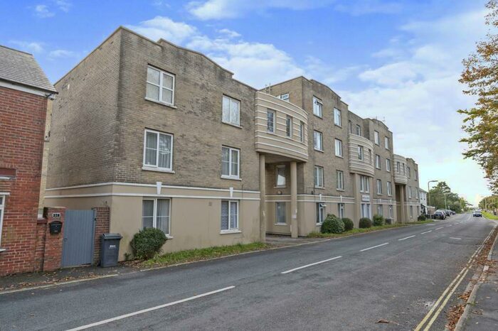 1 Bedroom Apartment To Rent In Norfolk Mews, Hayling Island, PO11