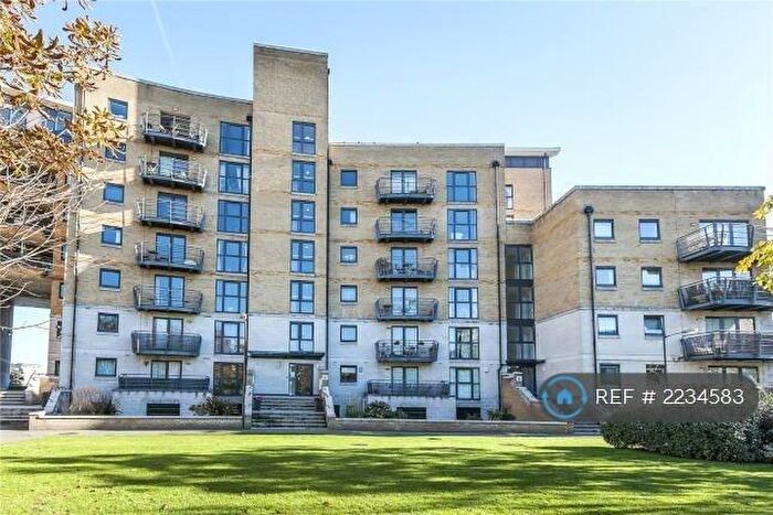 1 Bedroom Flat To Rent In Glaisher Street, London, SE8