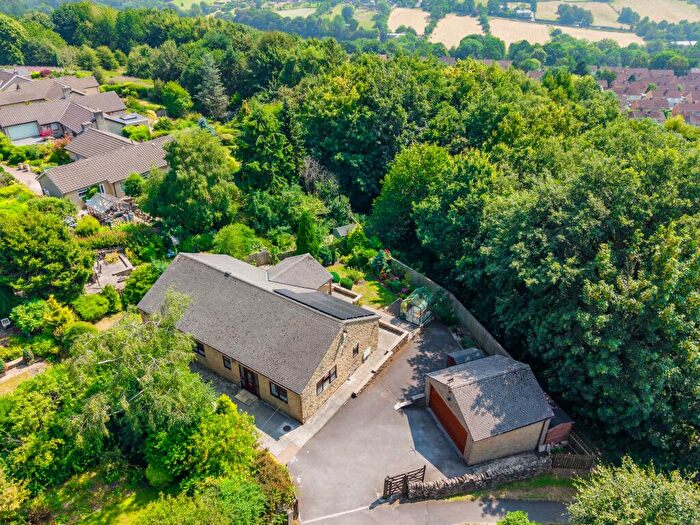 4 Bedroom Detached Bungalow For Sale In Bull Lane, Matlock, Derbyshire, DE4