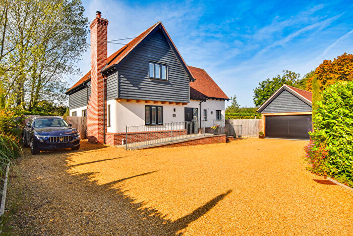 3 Bedroom Detached House For Sale In Hope End Green, Takeley, CM22