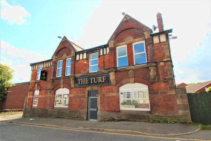 1 Bedroom Flat To Rent In Wash Lane, Bury, BL9