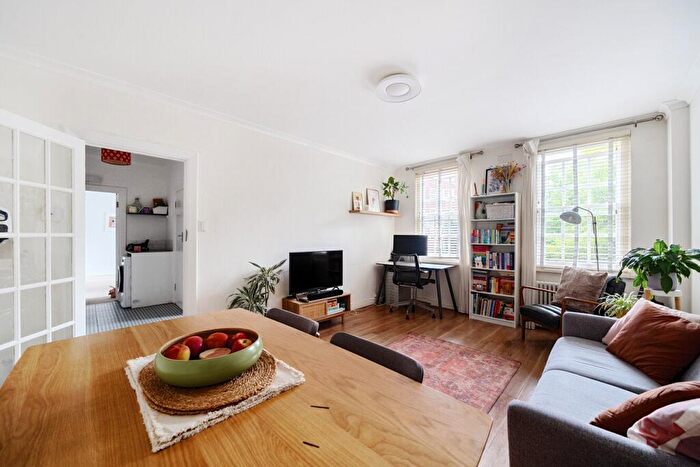 1 Bedroom Flat For Sale In Eton College Road, London, NW3