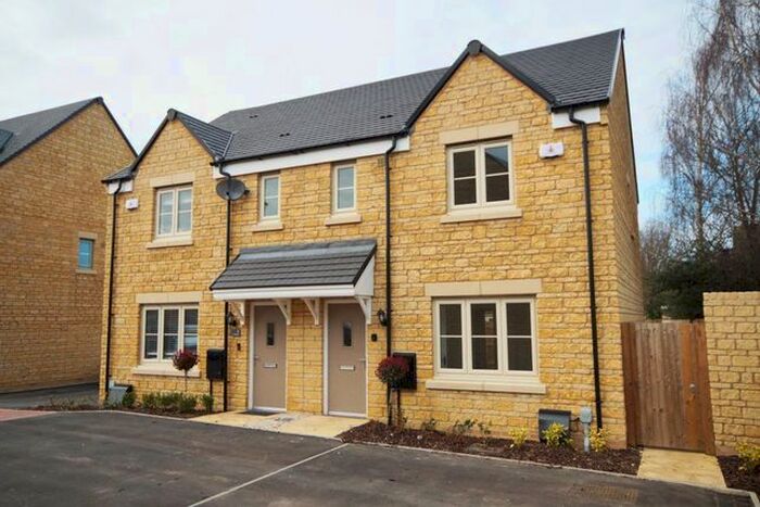 3 Bedroom Property To Rent In Castle Close, Gotherington, Cheltenham, GL52