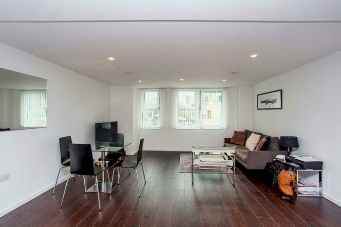 1 Bedroom Apartment To Rent In Eagle Point, City Road, Shoreditch, EC1V