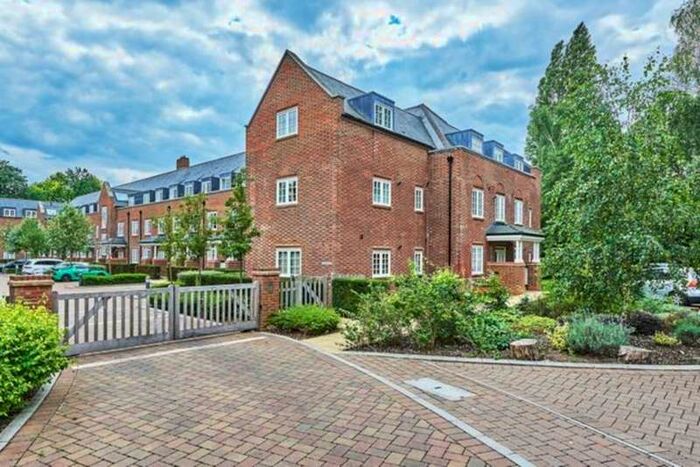 1 Bedroom Flat To Rent In Little Night Leys Court, Pegrum Drive, London Colney, St. Albans, AL2