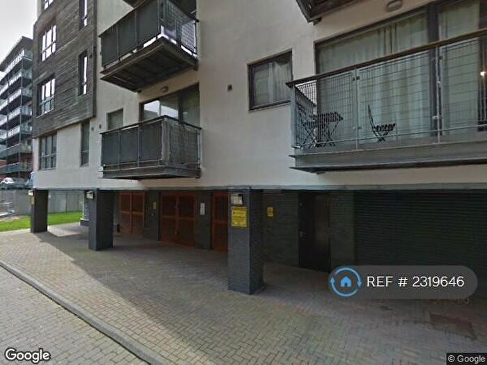 2 Bedroom Flat To Rent In Isaac Way, Manchester, M4