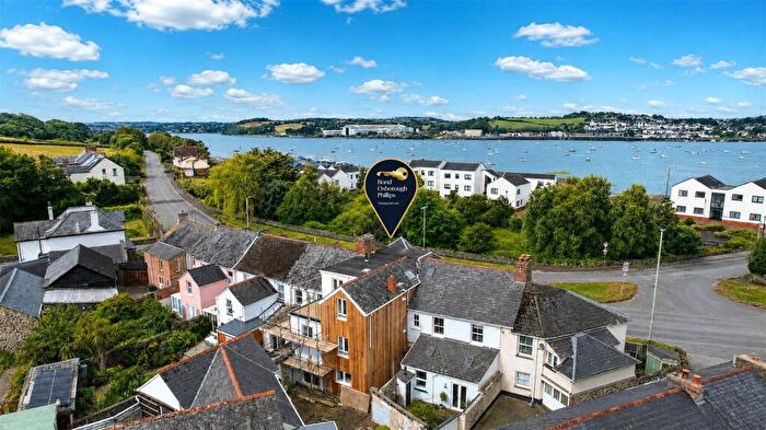 2 Bedroom Maisonette For Sale In Lyndale Terrace, Instow, Bideford, EX39